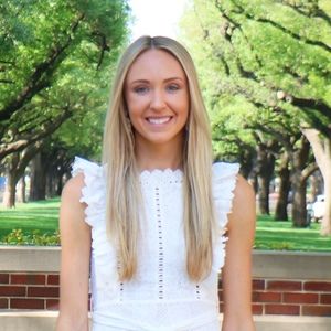 Meet your Posher, Madi